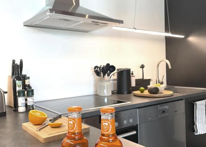 Blueberry Living - Design-apartments Am Starnberger See, & Erholung, Privatparkplatz, Nur 400 M Zum *