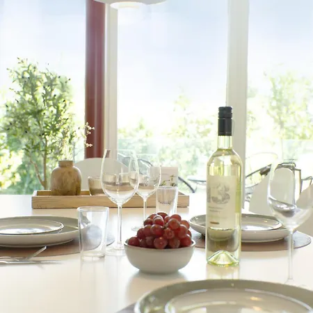Blueberry Living - Design-apartments Am Starnberger See, & Erholung, Privatparkplatz, Nur 400 M Zum Apartman *